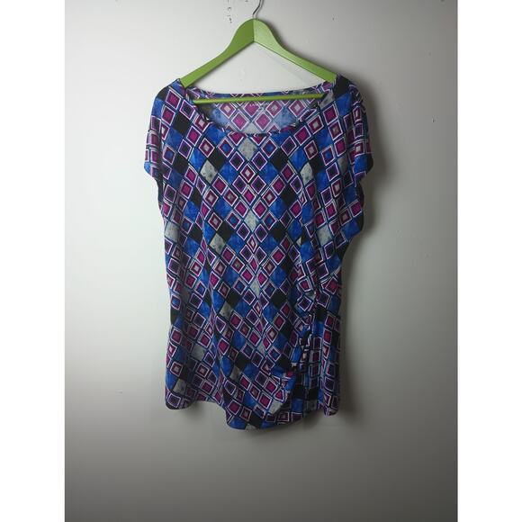 Lane Bryant Tops - Lane Bryant Geometric Print draped flowy top Blouse Women's Size 22/24